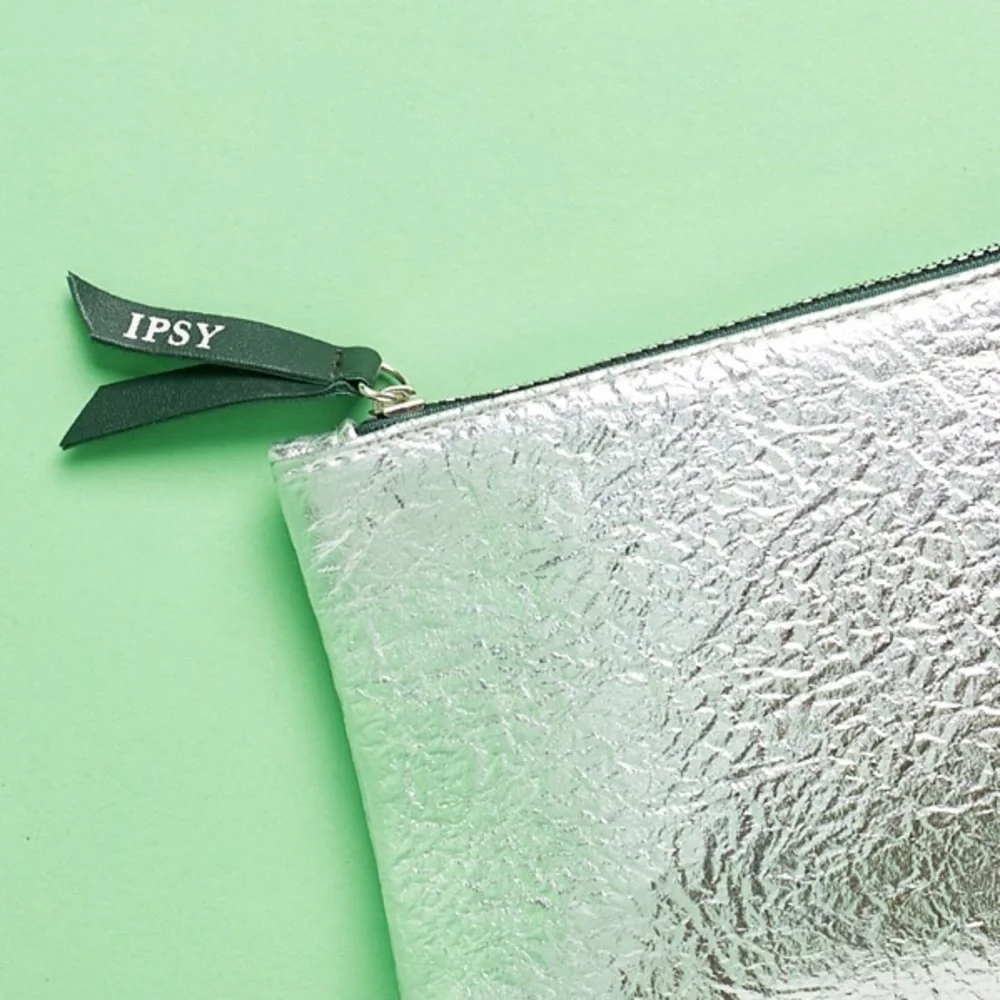 IPSY Silver Metallic Glam Cosmetics Clutch Bag